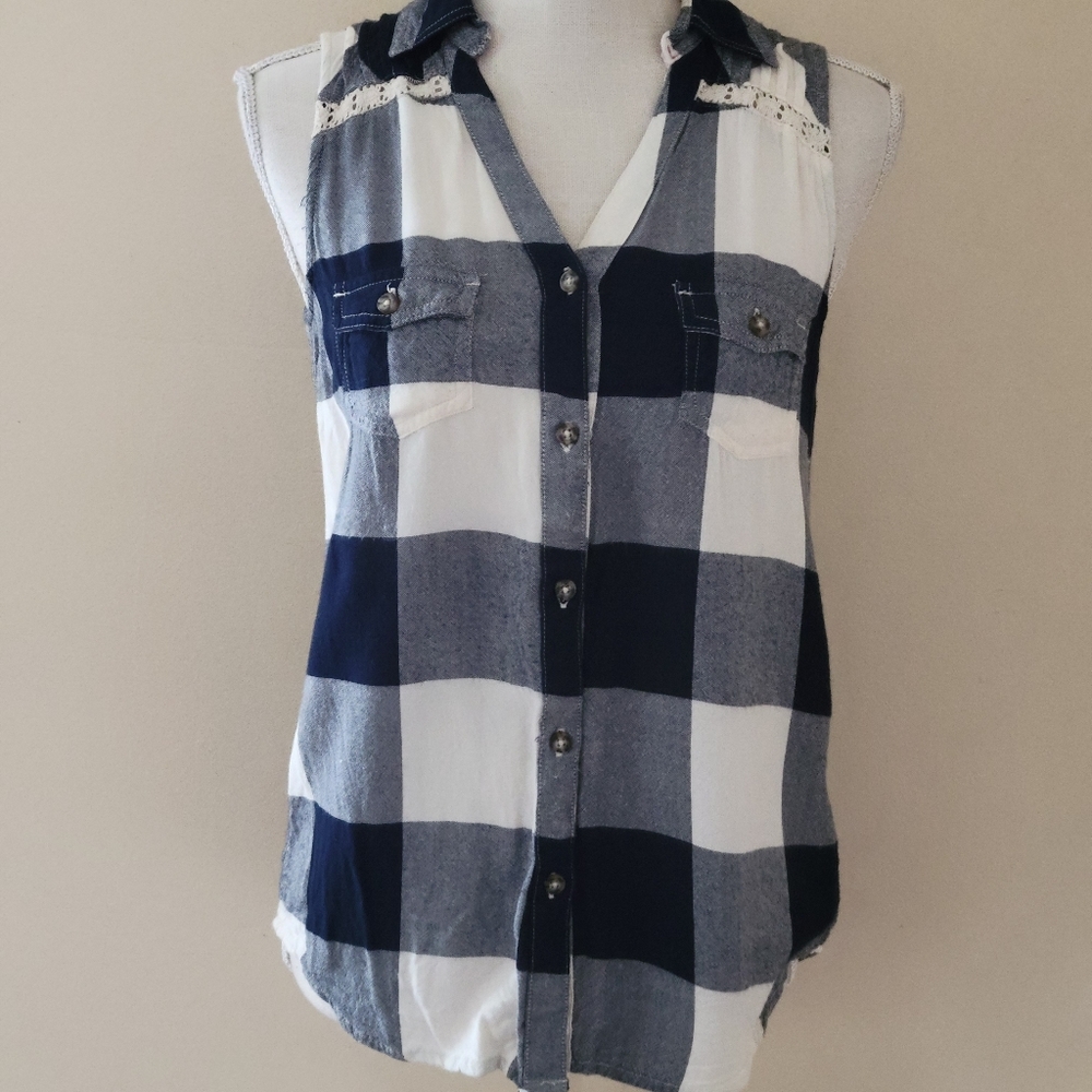 Triple five soul checkered button down size sp